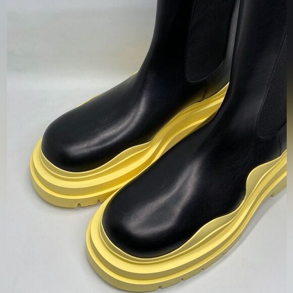 Bottega Veneta Contrast-Sole Leather Tire Men’s Chelsea Boots size 43/us size 10 - Picture 5 of 13